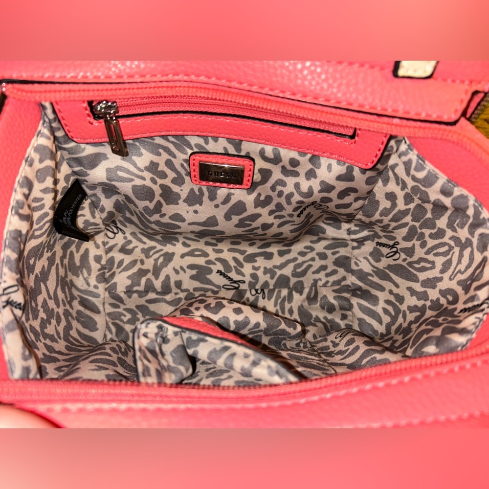 GUESS Two-Tone Crossbody Bag - Picture 8 of 9